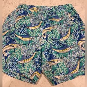 NWOT Men’s Vineyard Vines Swim Trunks size Medium